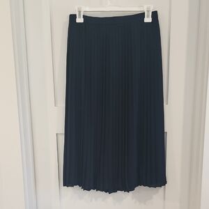 J. Crew Navy  Blue Pleated Skirt